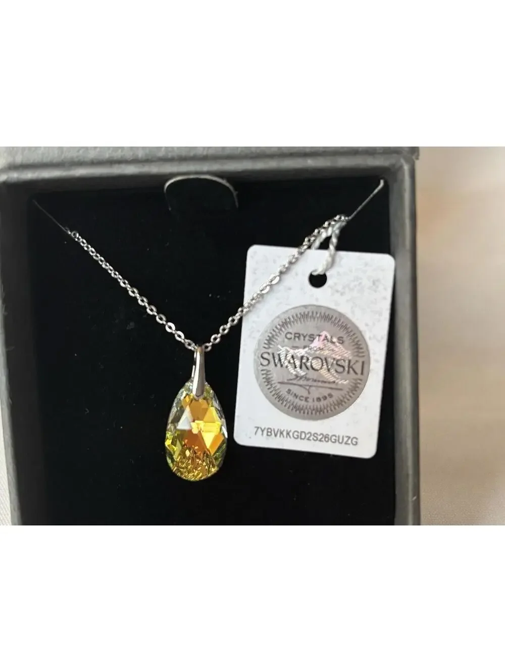 Nic & Syd Swarovski Crystal Necklace Elegant Jewelry with Authenticity Code Gift